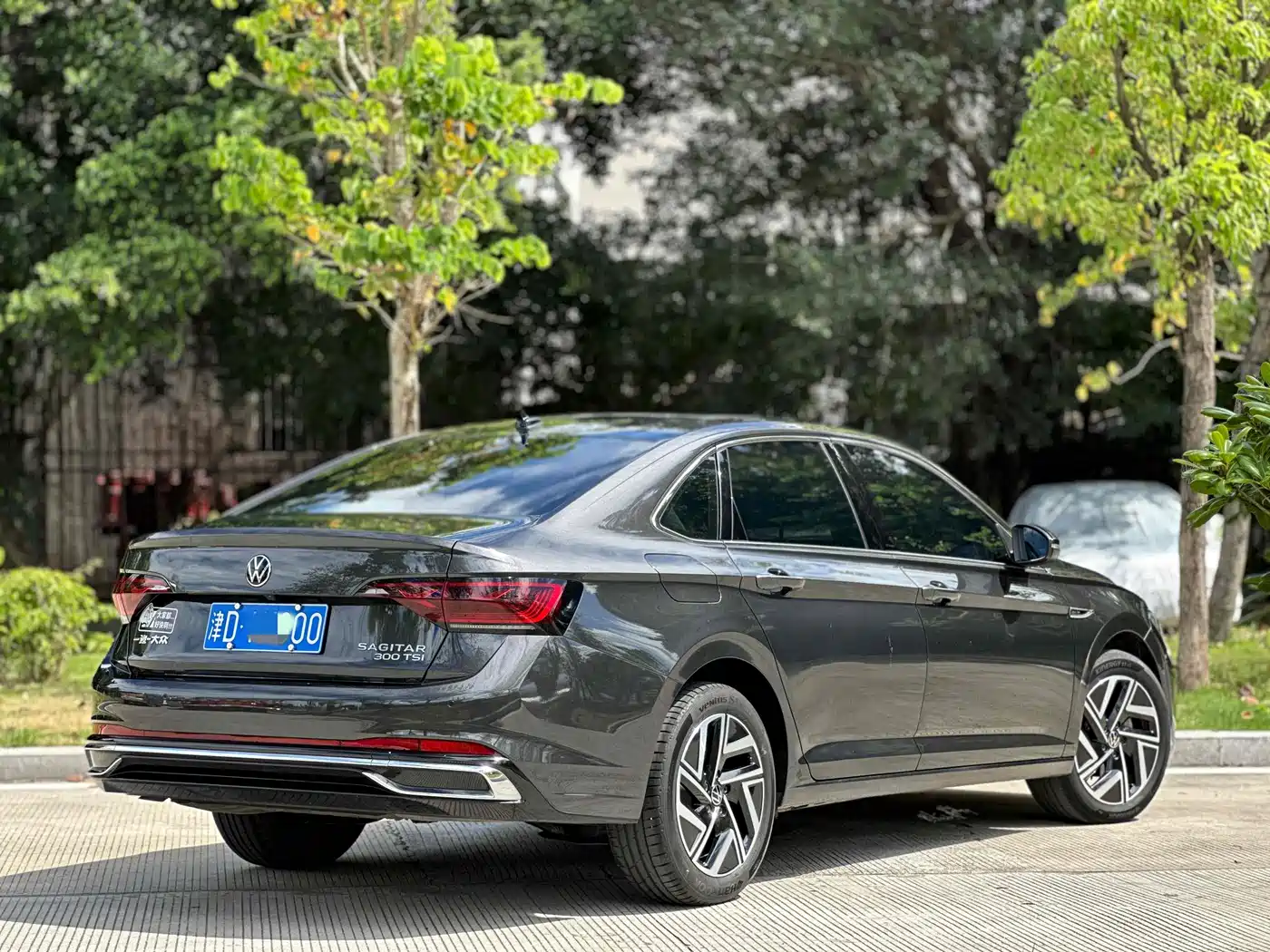 Volkswagen Sagitar 2024 300TSI DSG Surpass Edition фото 6