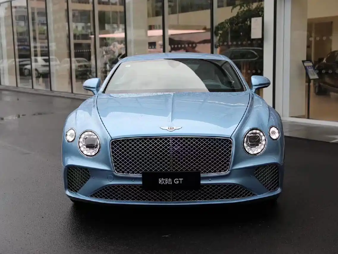 2025 Bentley Continental