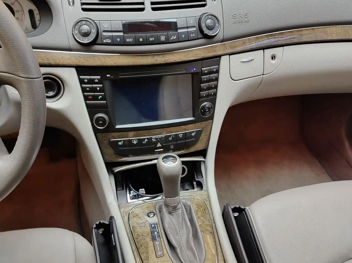 Mercedes-Benz E-Class 2008 Model E 280 Personality Sport Edition фото 14