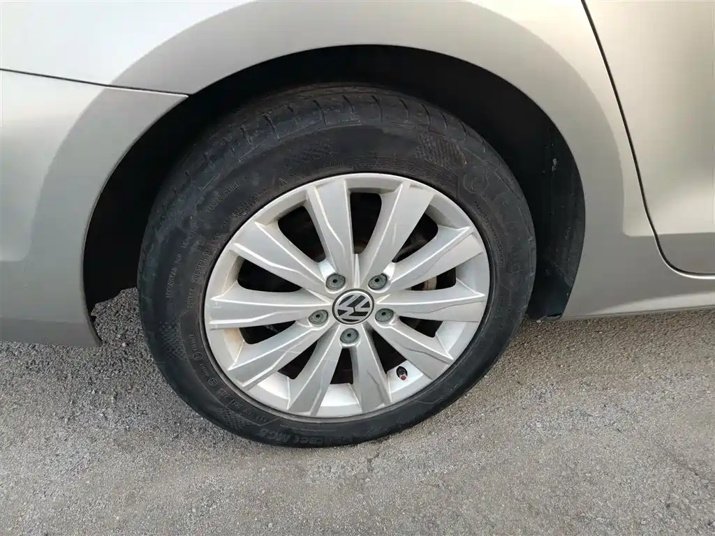 Volkswagen Sagitar 2014 1.4TSI Automatic Luxury фото 26