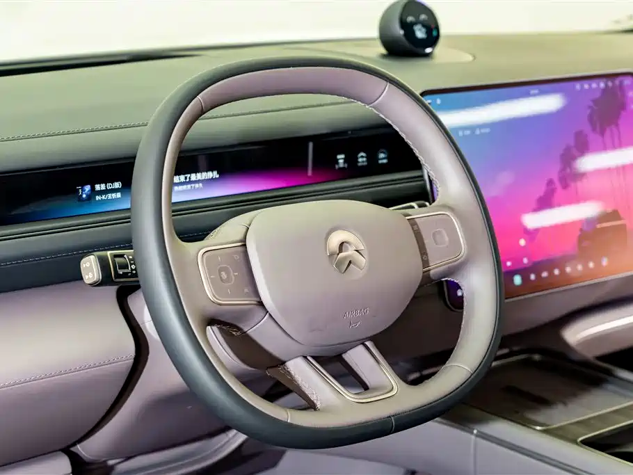 NIO ES8 2026 2025 Model 6-Seat Executive Luxury Edition