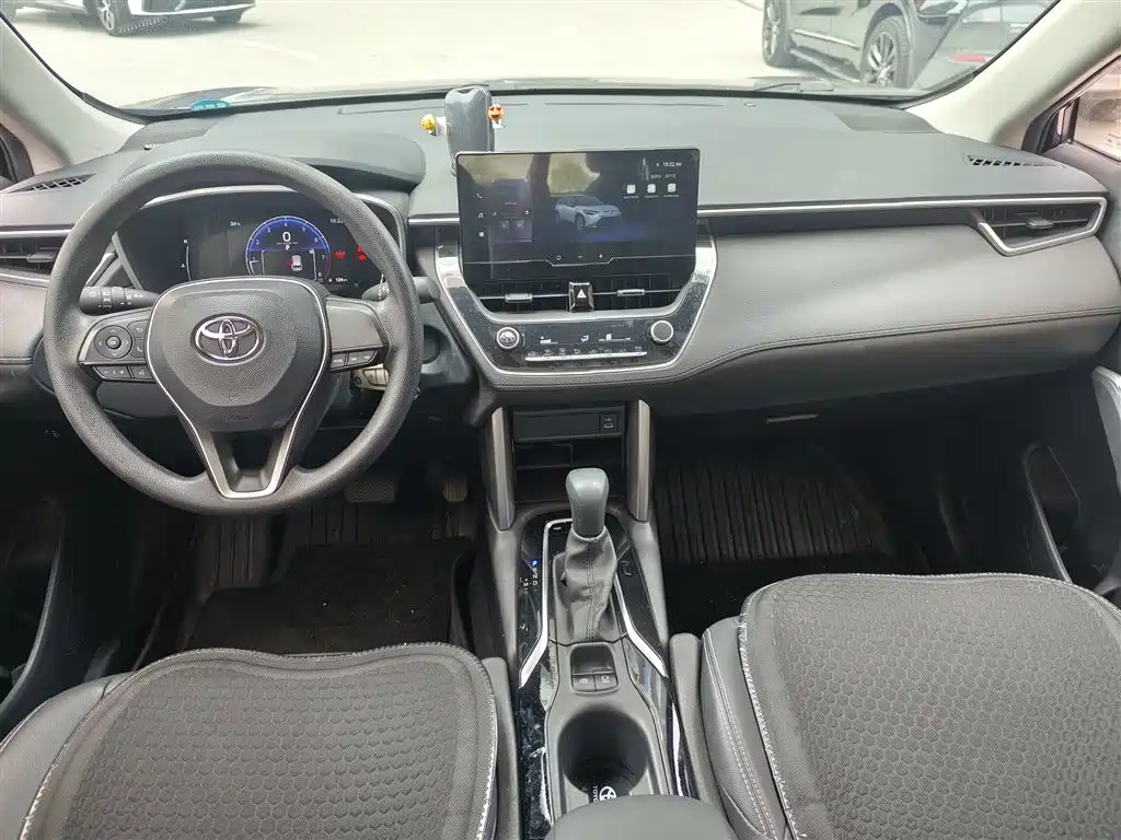 Toyota Frontlander 2025 2024 2.0L CVT Elite Plus Edition
