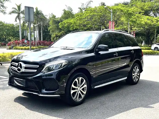 MERCEDES-BENZ GLE