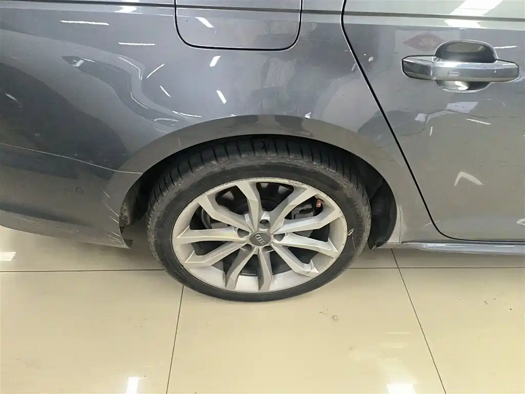 Audi A4L 2019 40 TFSI Fashion (China V) фото 26