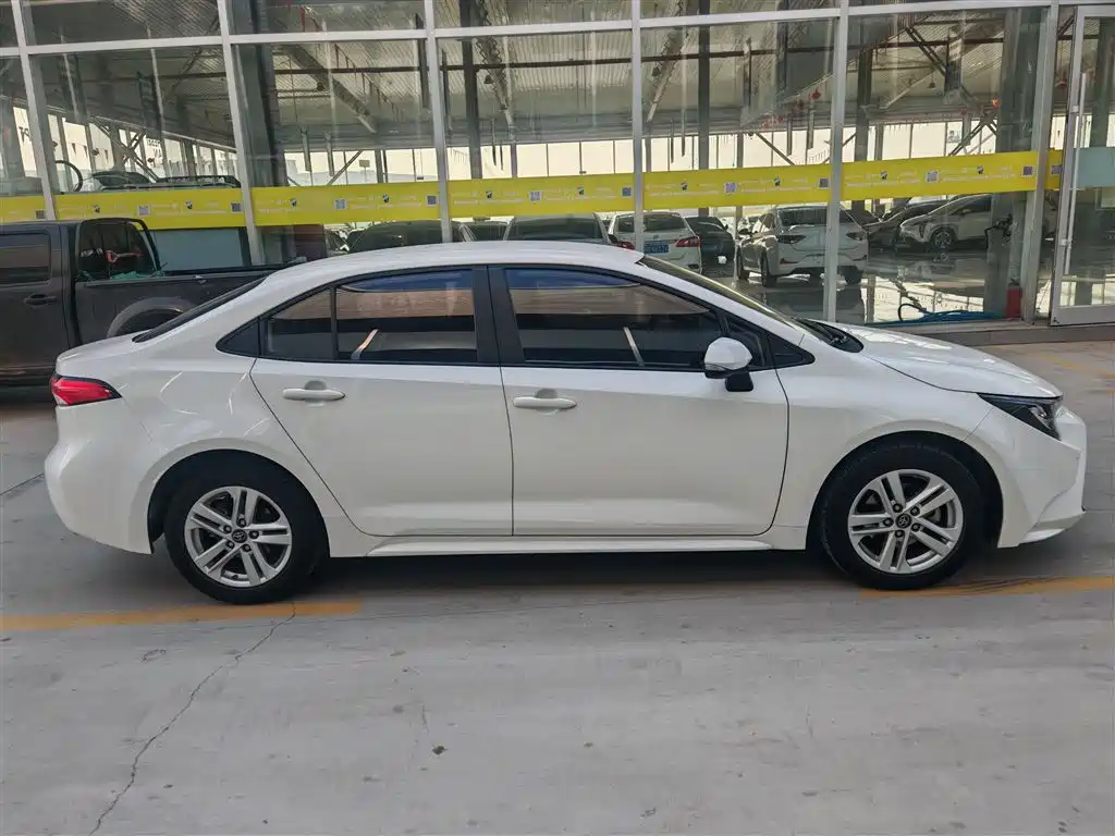 Toyota Levin 2021 TNGA 1.5L CVT Leading Edition фото 11