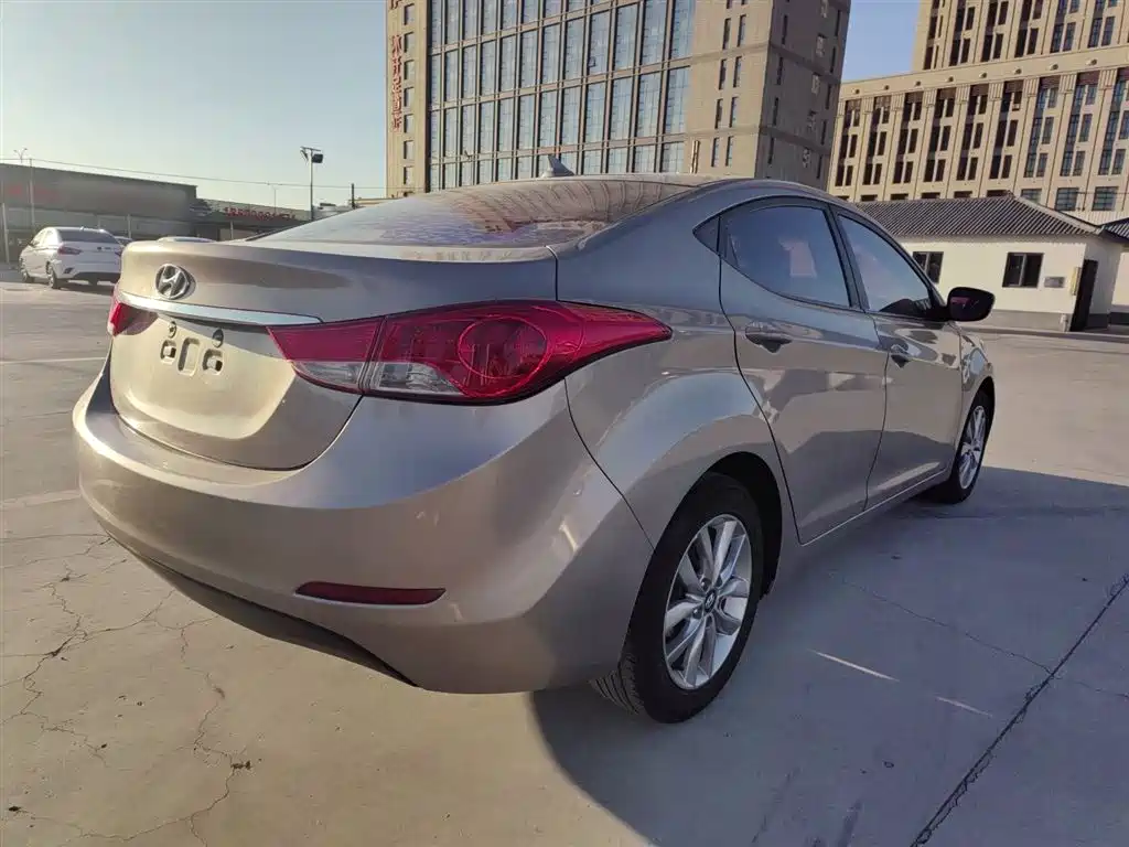 Hyundai Langdong 2015 1.6L Manual Trend фото 5