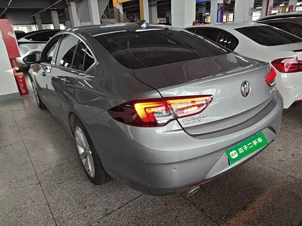 Фото 5 - Buick Regal