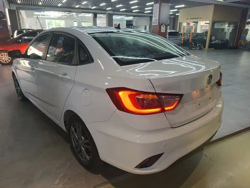 Changan Eado DT 2019 2019 1.6L Automatic Smart China VI