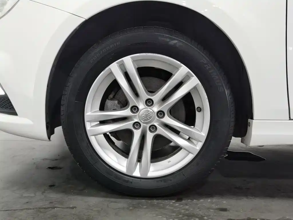Besturn B30 2016 2016 1.6L Automatic Luxury