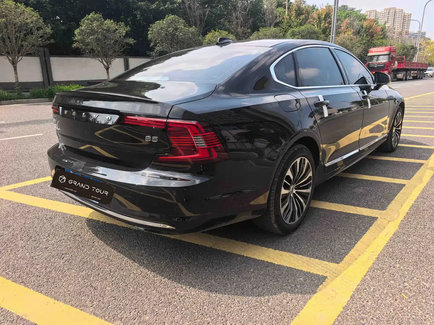 Volvo S90 2025 2025 B5 Zhiyi Luxury Edition