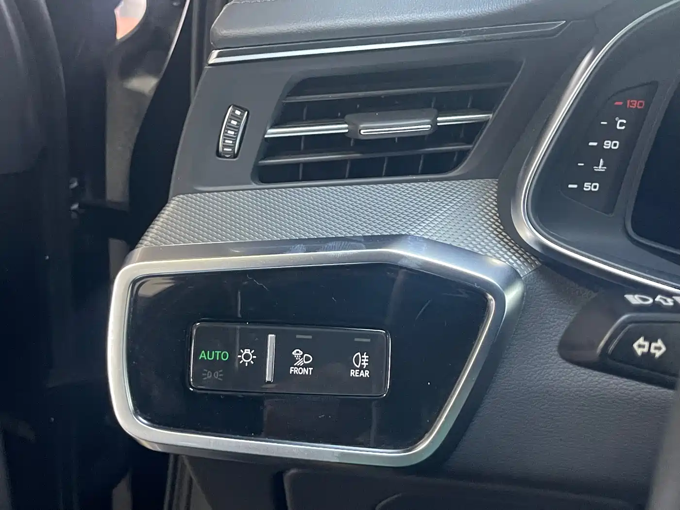Audi A6L 2023 45 TFSI Premium Selection Dynamic фото 19