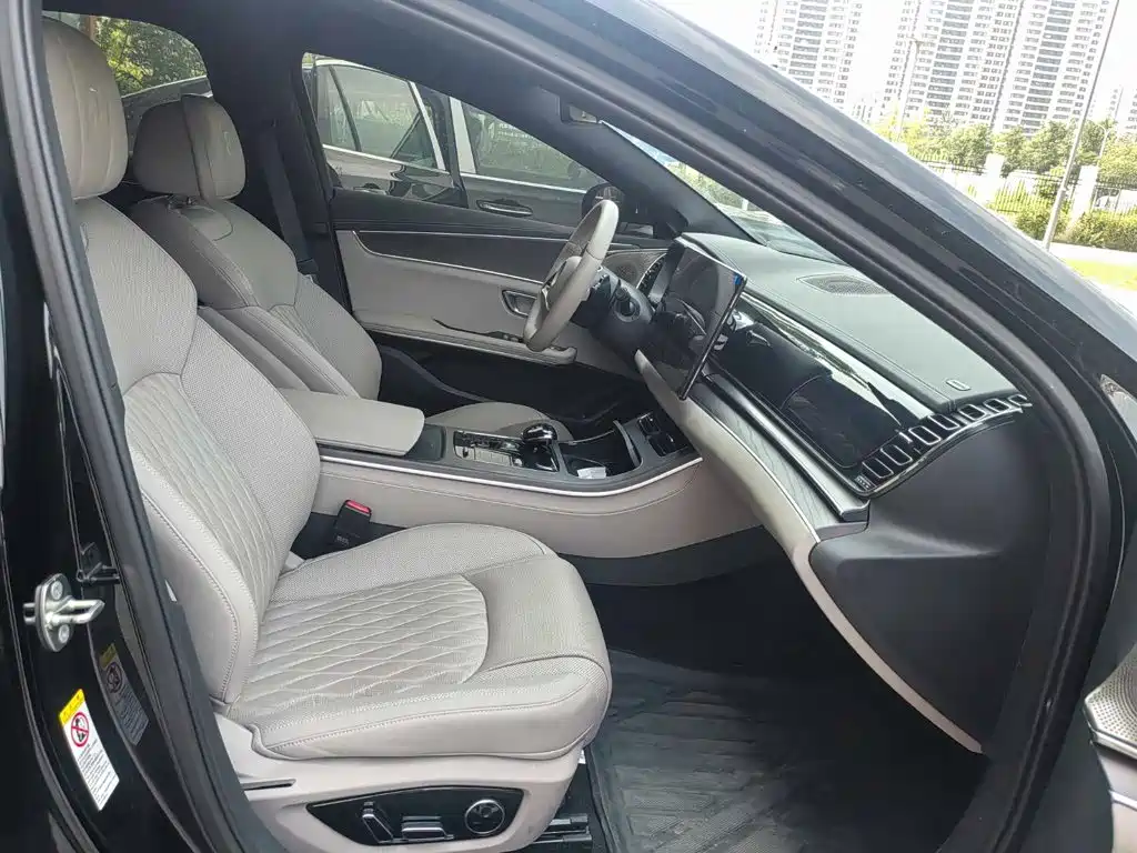 BYD Han 2025 2025 DM-i Smart Driving Edition 125KM LiDAR Flagship
