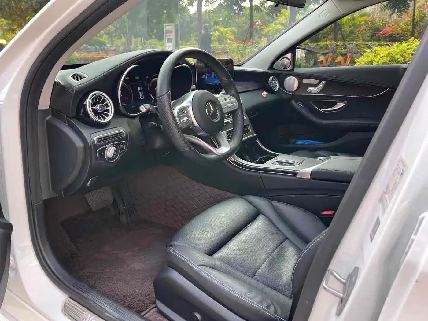 Mercedes-Benz C-Class 2021 C 260 L Sport Starry Exclusive Edition фото 5