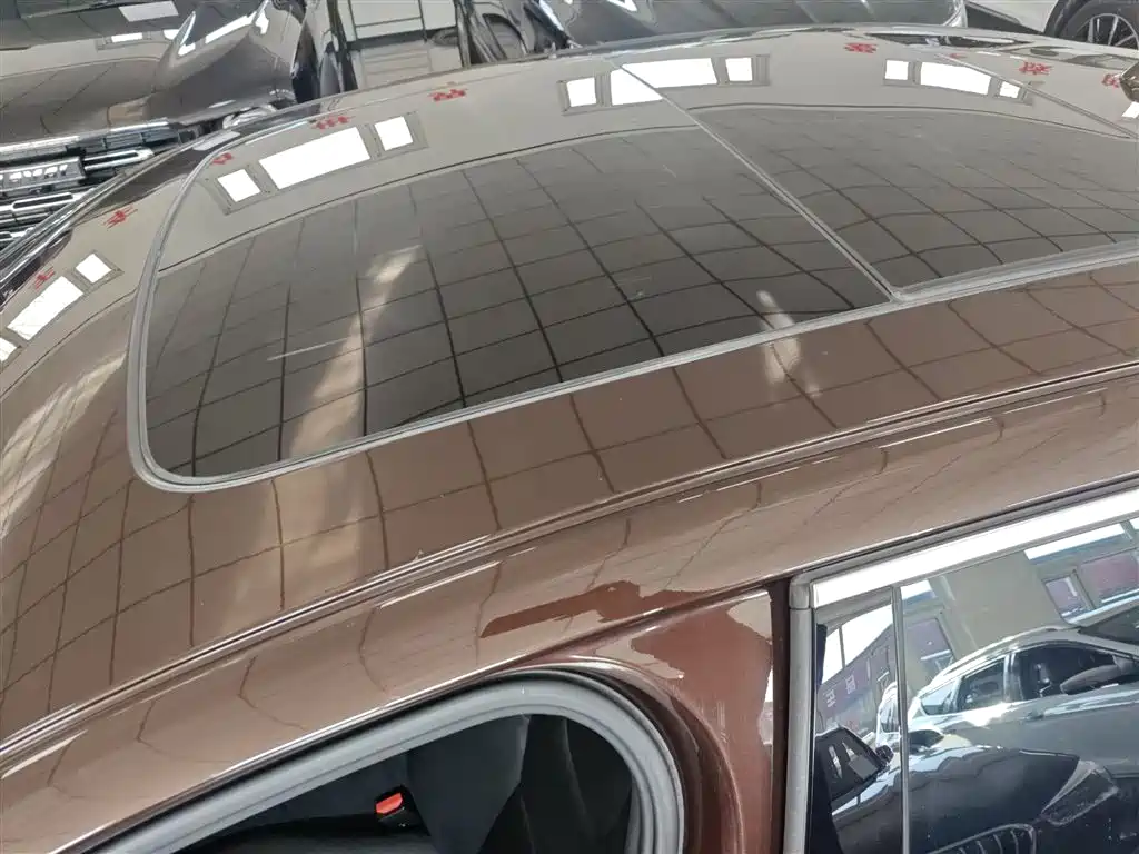 Фото 27 - Volvo S90