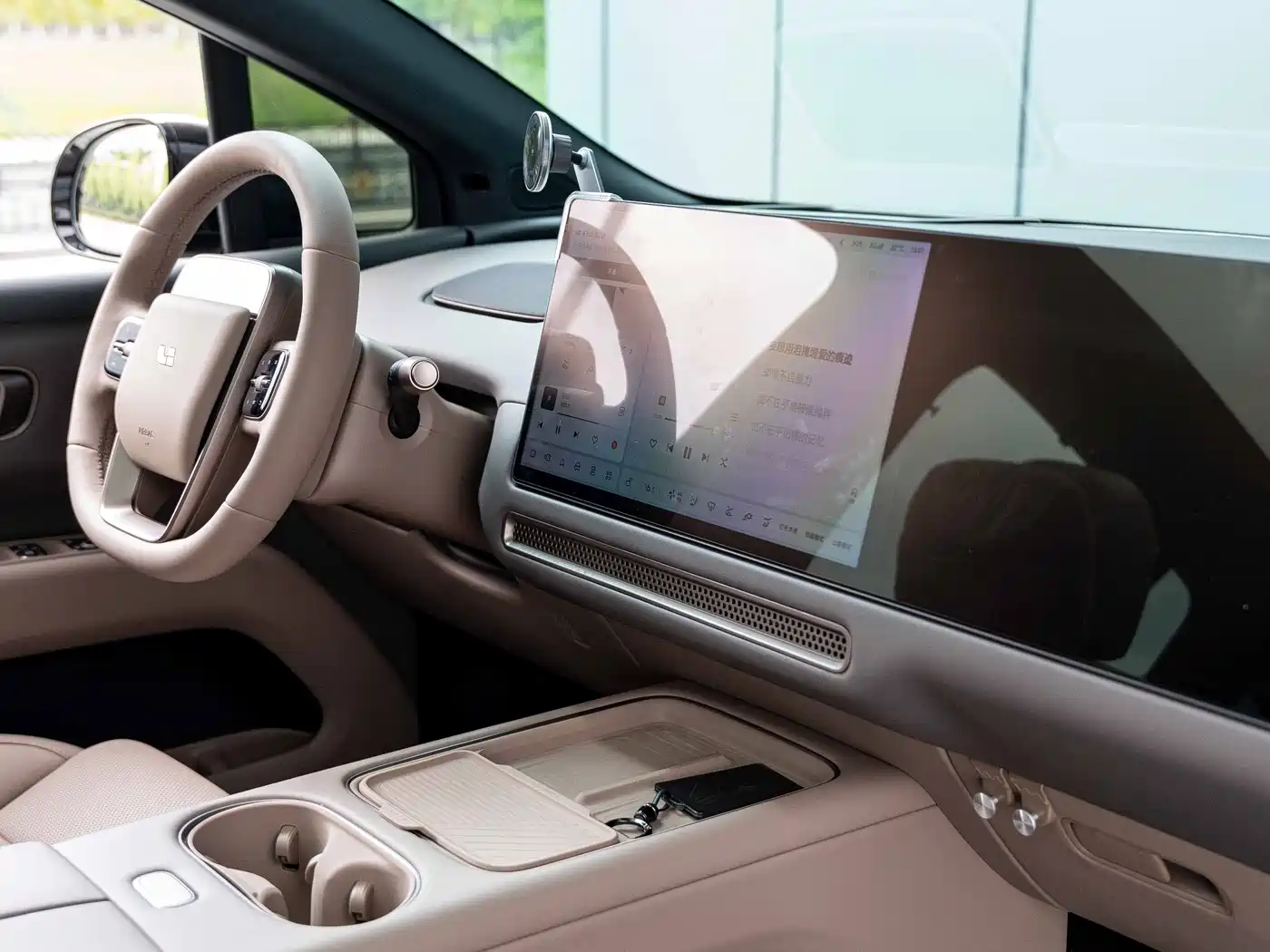 Li Auto i6 2026 2025 2WD Base Model