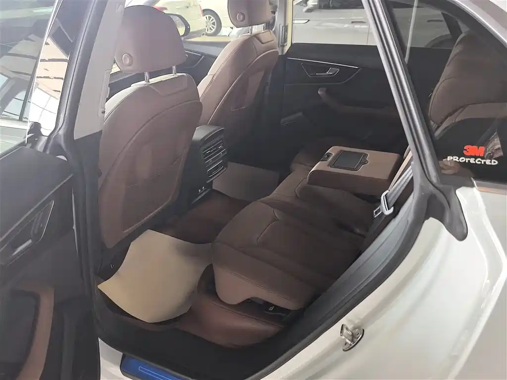 Audi Q8 2019 55 TFSI Luxury Dynamic фото 14