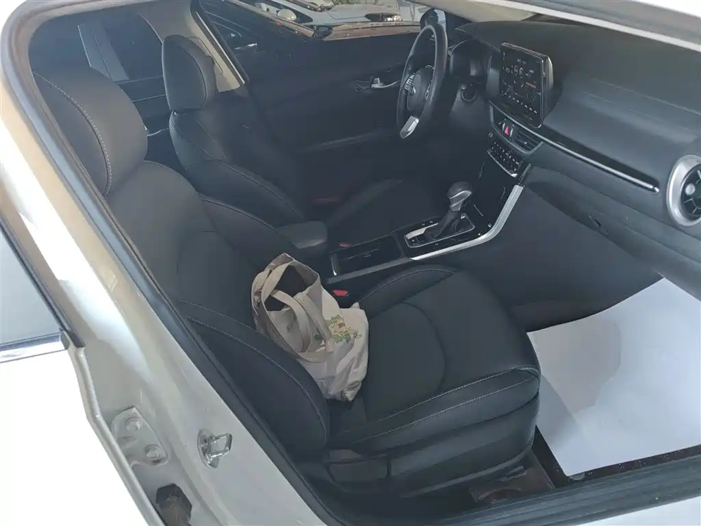 Kia K3 2021 1.5L CVT Fashion Edition фото 17