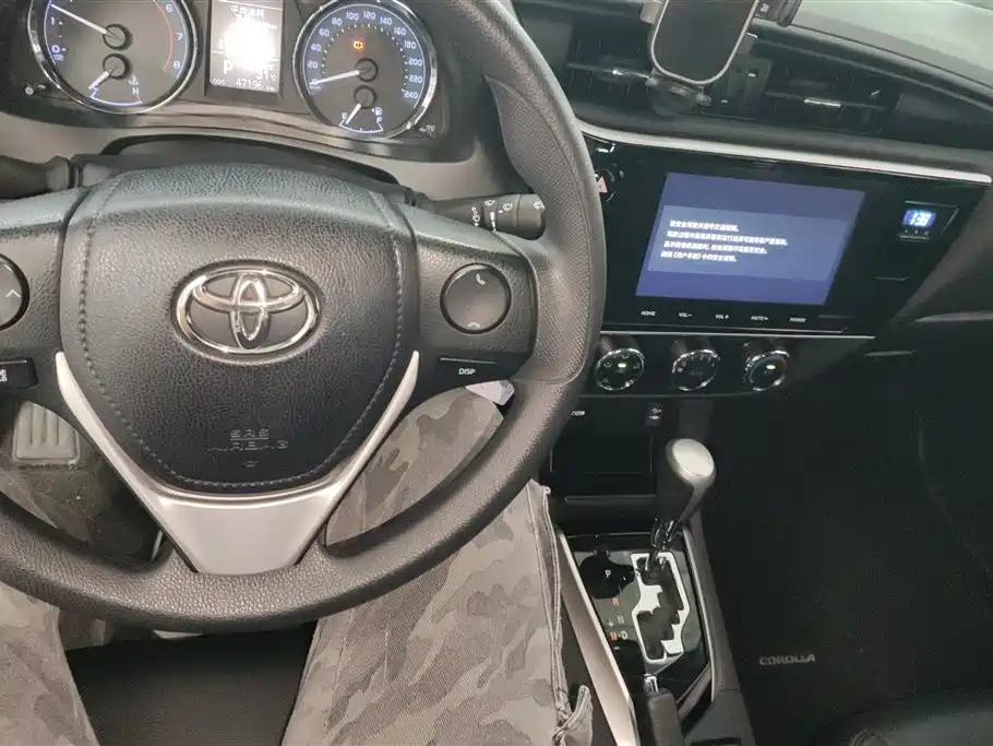 Toyota Corolla 2017 Facelift 1.2T S-CVT GL-i фото 12