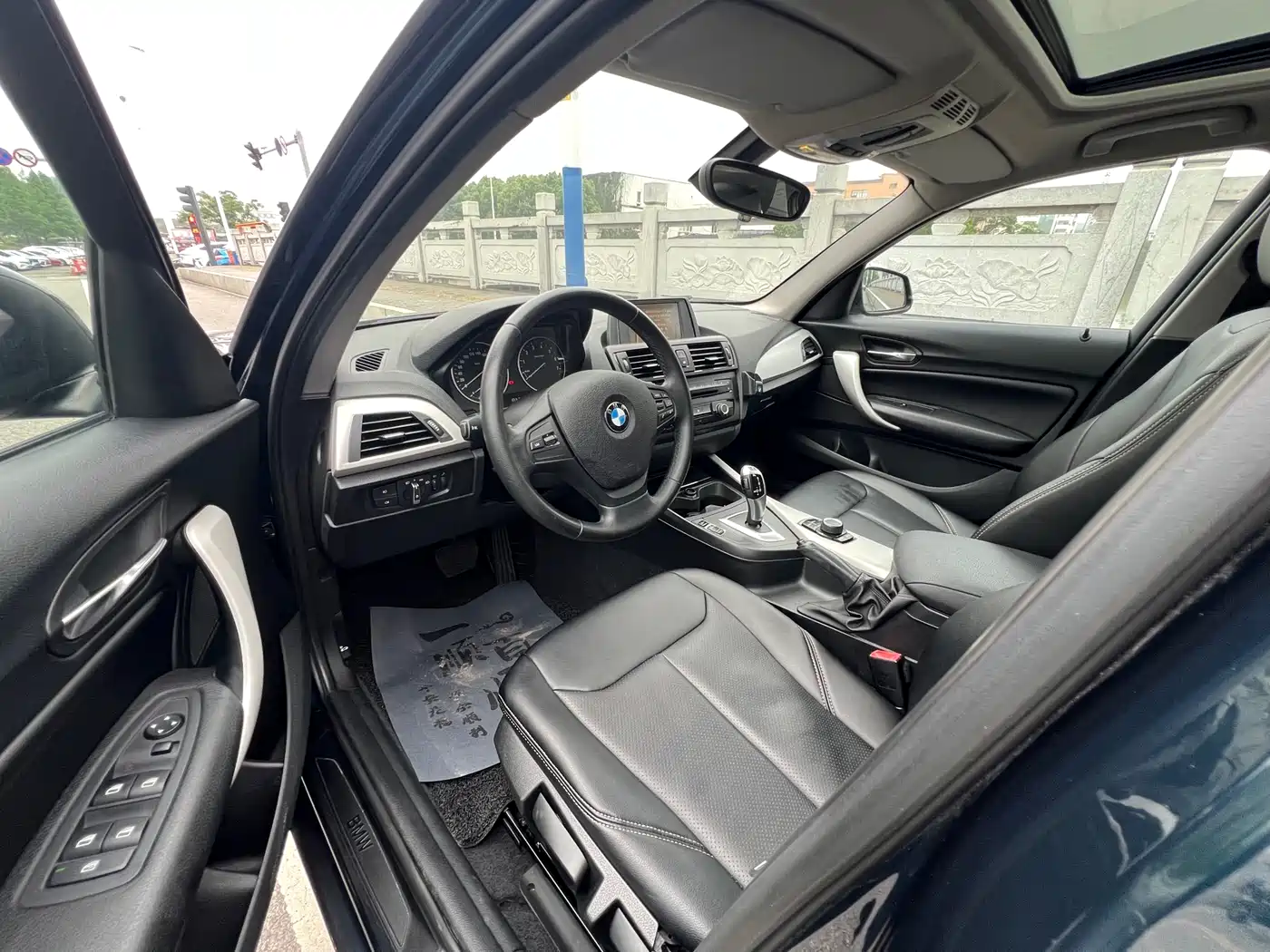 BMW 1 Series (Import) 2013 Facelift 116i Leading Model фото 6