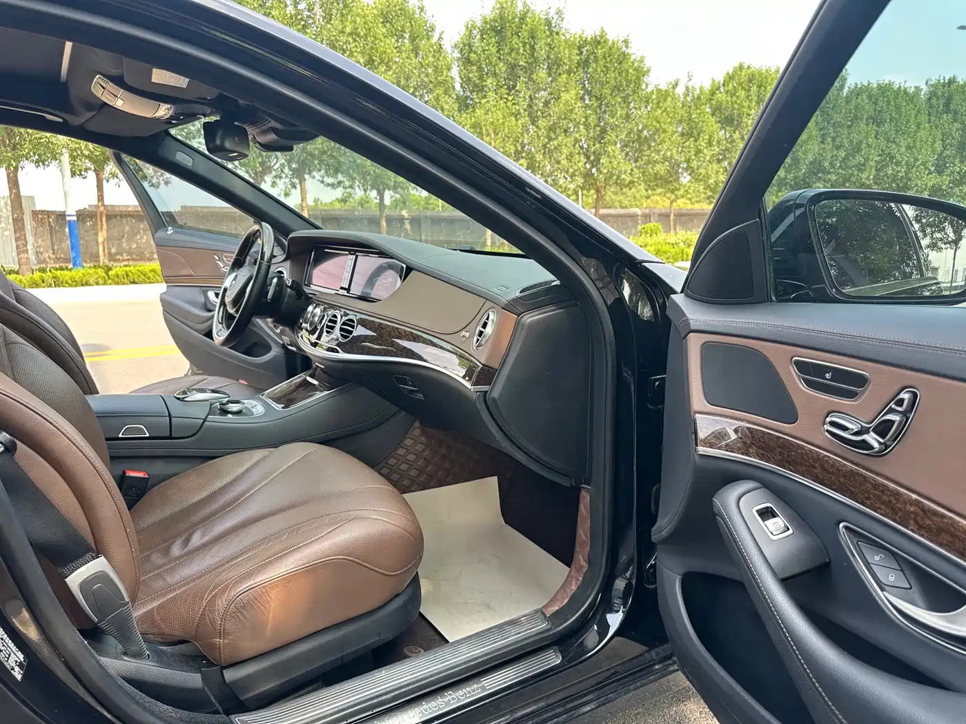 Mercedes-Benz S-Class 2017 S 320 L Business фото 17