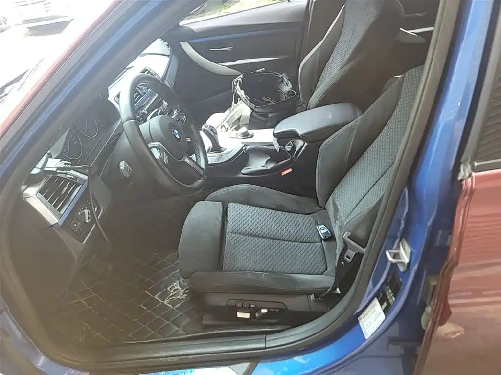 BMW 3 Series 2018 320i M Sport Package фото 15