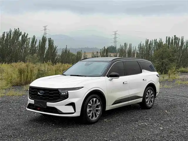 Ford Edge Ford Edge, L 2.0T EcoBoost, E гибрид, полный привод, 7 мест, Максимум