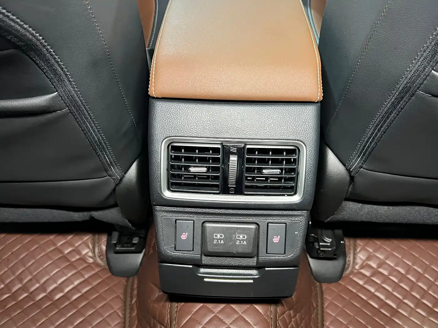 Subaru Outback 2020 Facelift 2.5i Sport Navigation Edition EyeSight фото 23