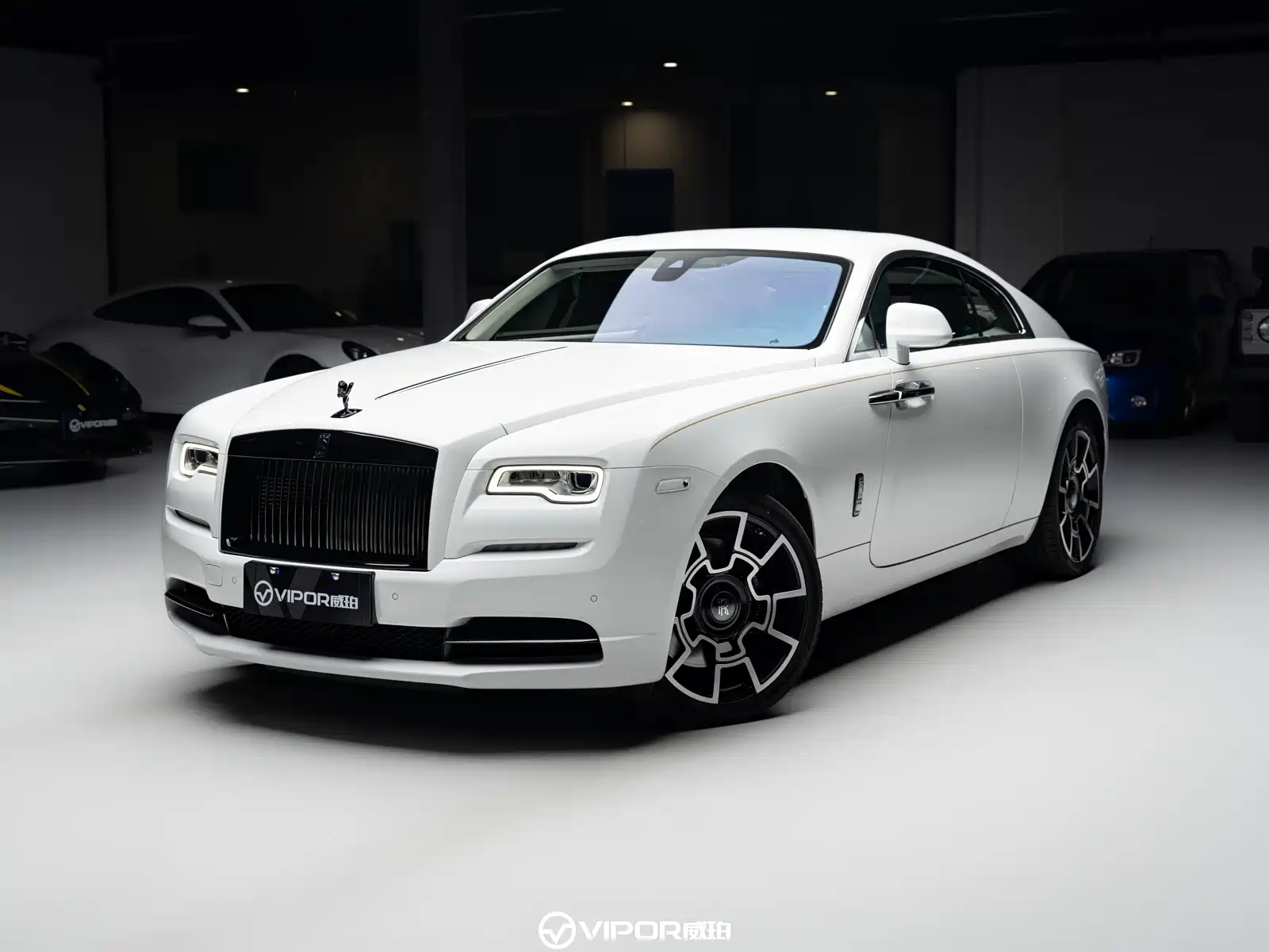 Фото 1 - Rolls-Royce Wraith