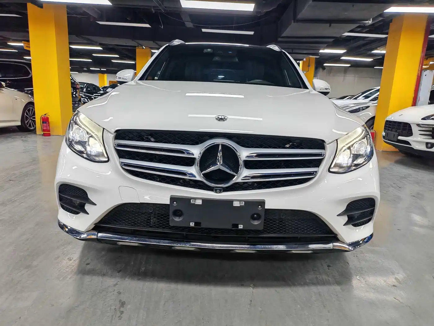 Mercedes-Benz GLC 2017 GLC 300 4MATIC Dynamic фото 2