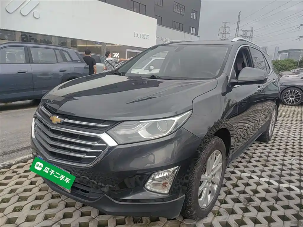 Chevrolet Equinox 2017 550T Automatic 4WD Pioneer Edition фото 3