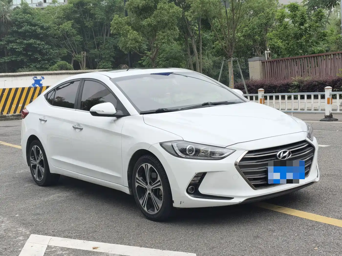 Hyundai Elantra 2018 1.4T DCT Dynamic·Vitality Model фото 2