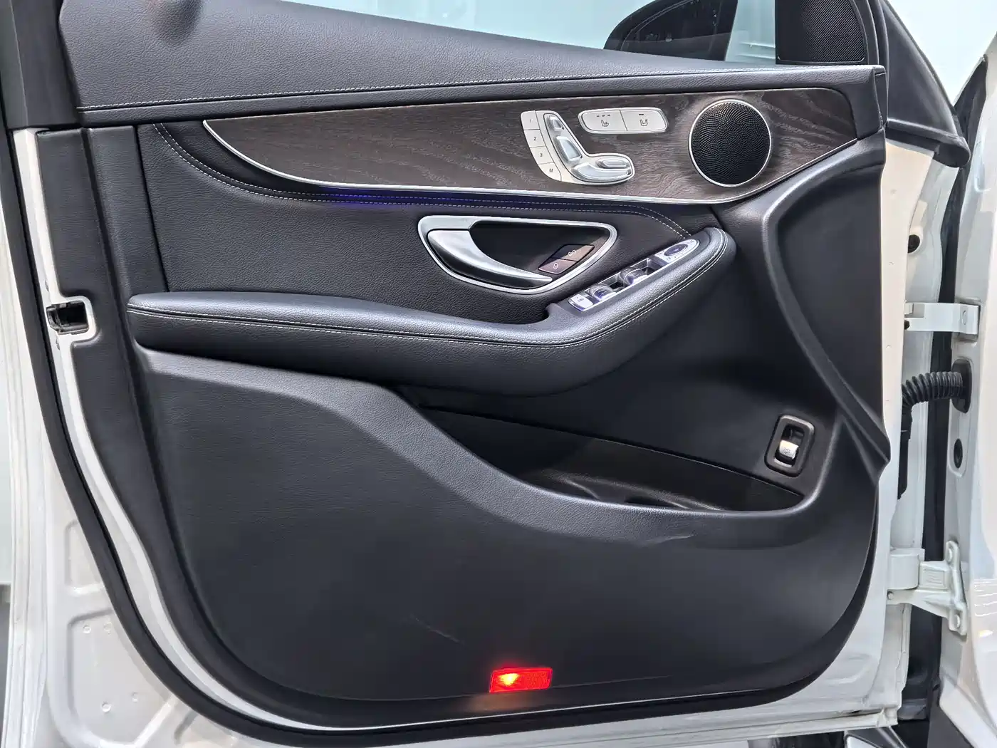 Mercedes-Benz GLC 2020 GLC 300 L 4MATIC Dynamic фото 8