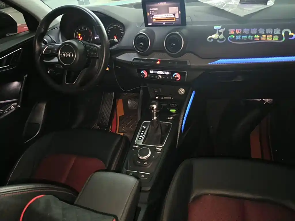 Фото 12 - Audi Q2L