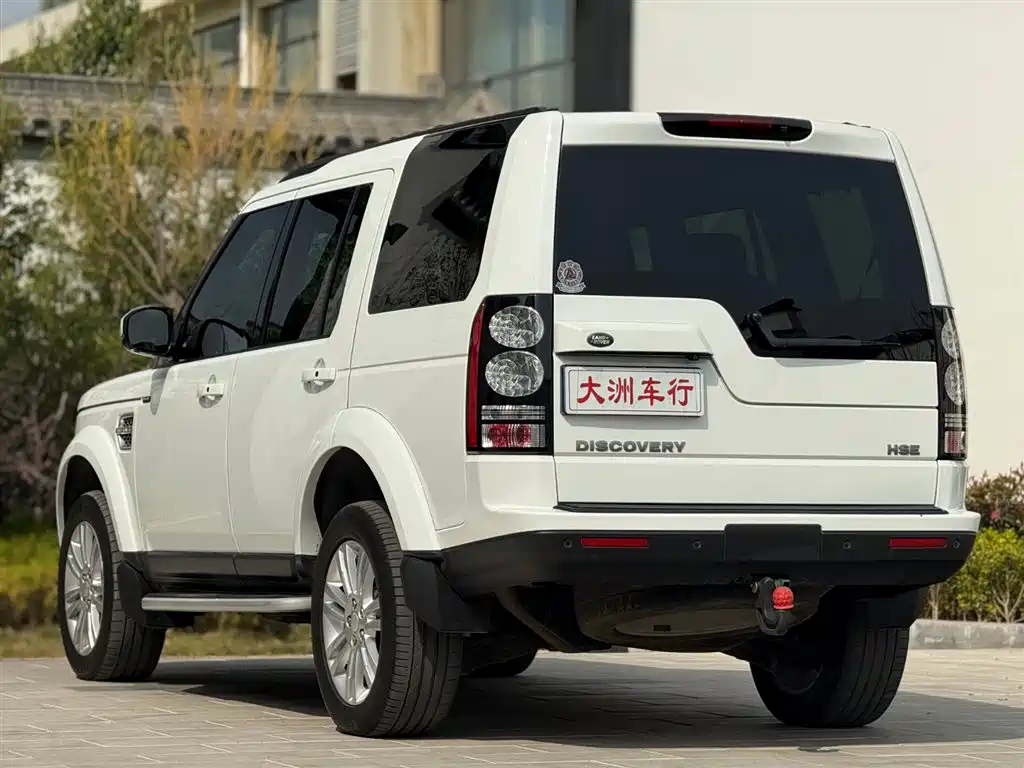 Land Rover Discovery 2015 3.0 SDV6 HSE Diesel фото 7