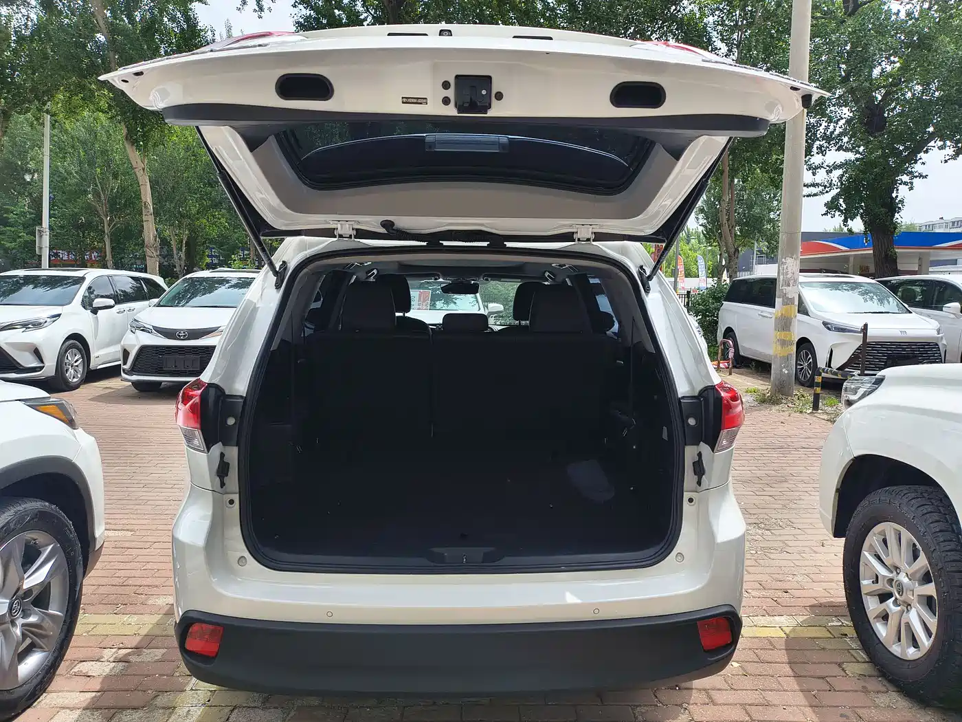 Toyota Highlander 2018 2.0T 4WD Luxury 7-seater (China V) фото 7
