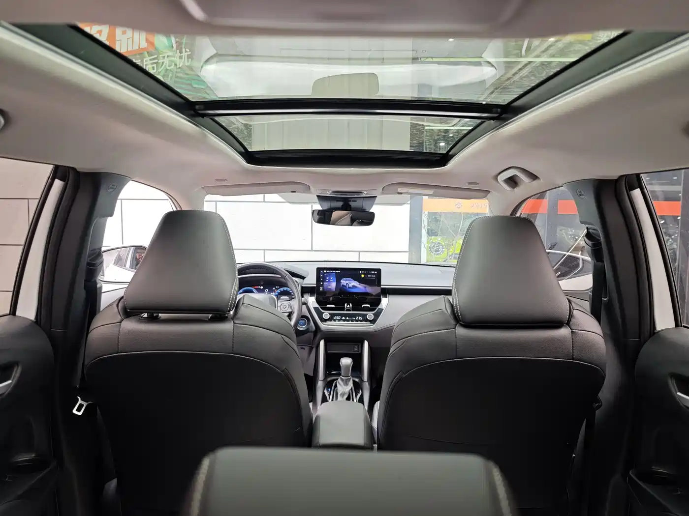 Toyota Frontlander 2023 2.0L Smart Hybrid Dual Engine Prestige Edition фото 4