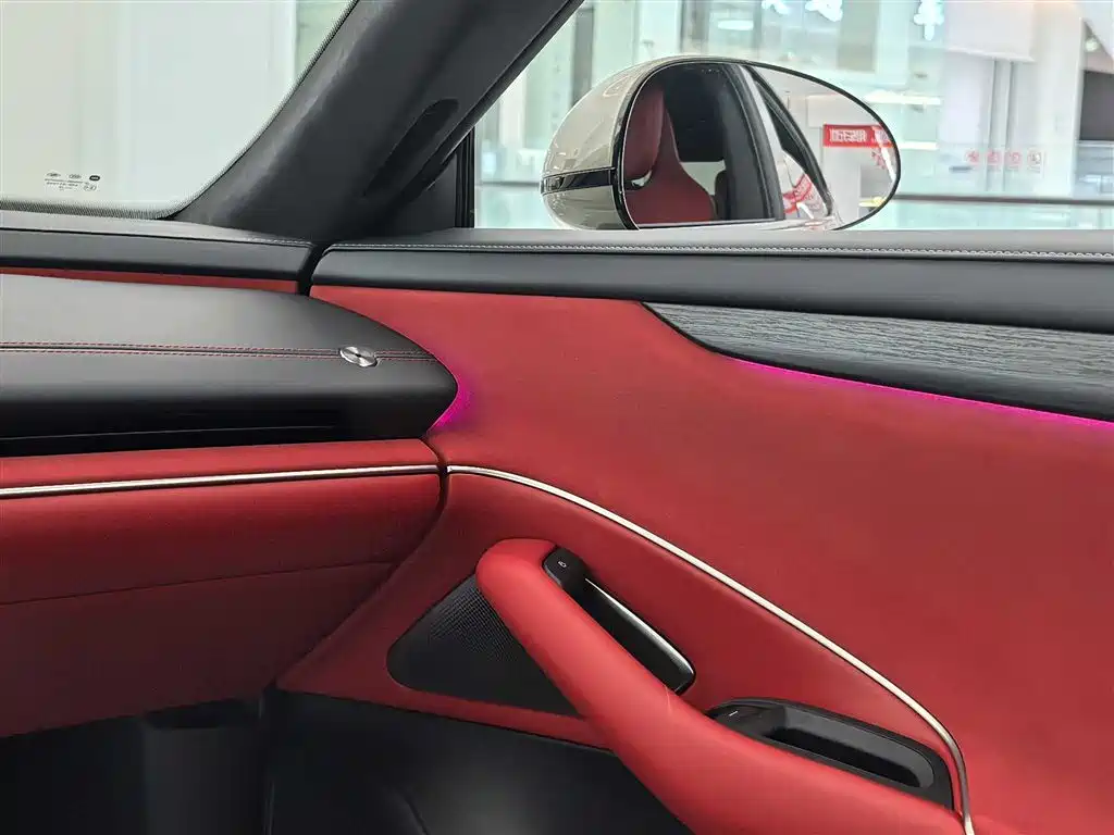 Xiaomi Auto Xiaomi SU7 2024 AWD Extended Range Advanced Smart Driving Max Edition фото 10