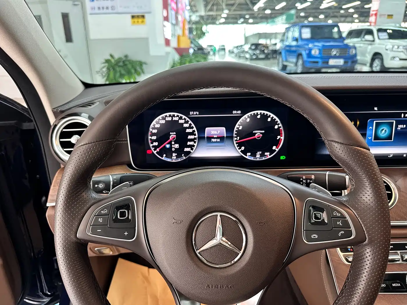 Mercedes-Benz E-Class 2018 E 300 L Luxury фото 13