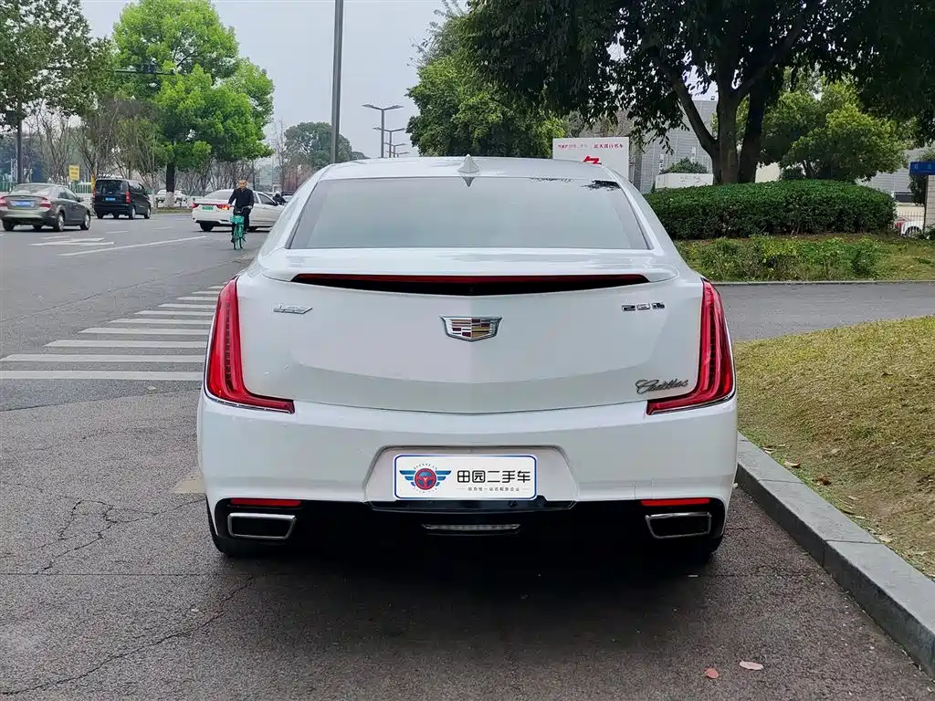Cadillac XTS 2018 28T Technology фото 5