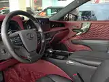 Фото 25 - Lexus LS