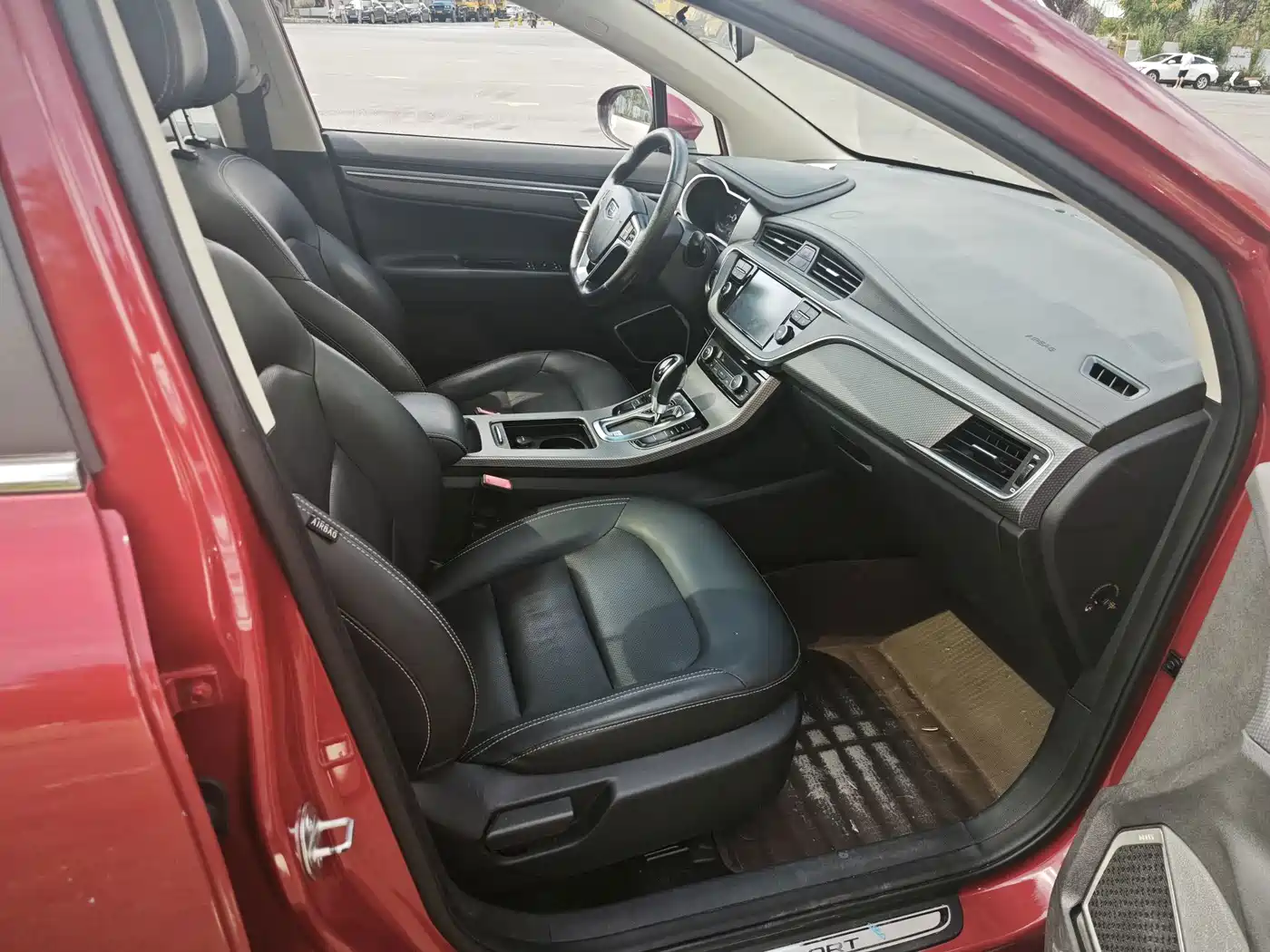 Фото 4 - Geely Emgrand GS