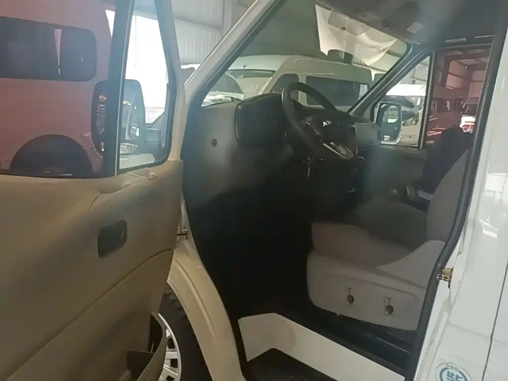 Jiangling Tesun 2018 2017 2.8T Commercial Transport Short Wheelbase Medium Roof 6/7/8 Seats JX493
