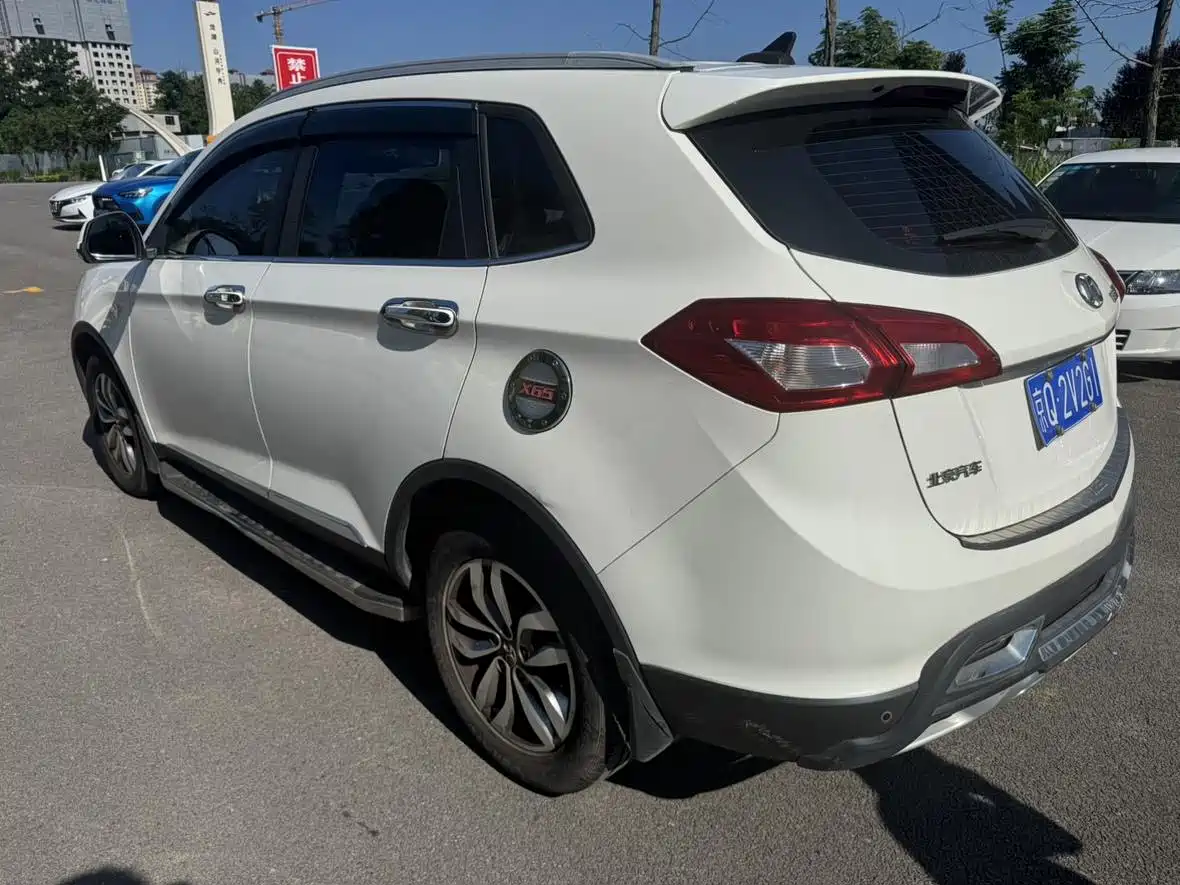 BAIC Senova X65 2015 2015 2.0T Automatic Elite