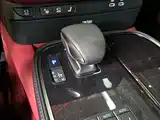 Фото 14 - Lexus LS
