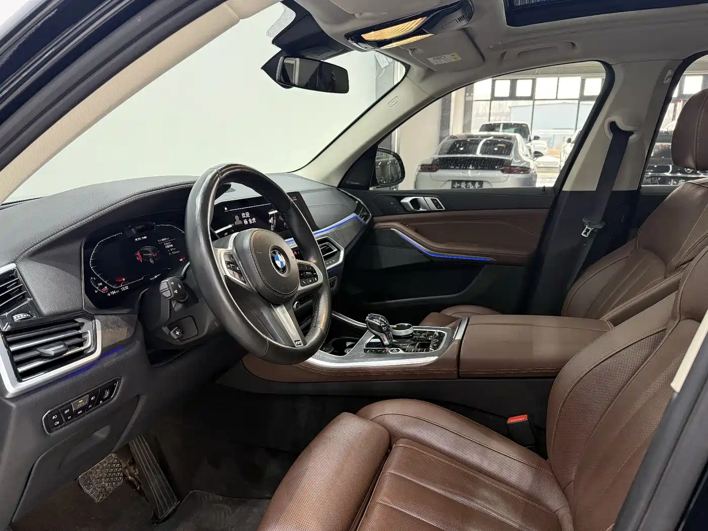 BMW X5 (Import) 2021 xDrive40i Exclusive M Sport Package фото 10