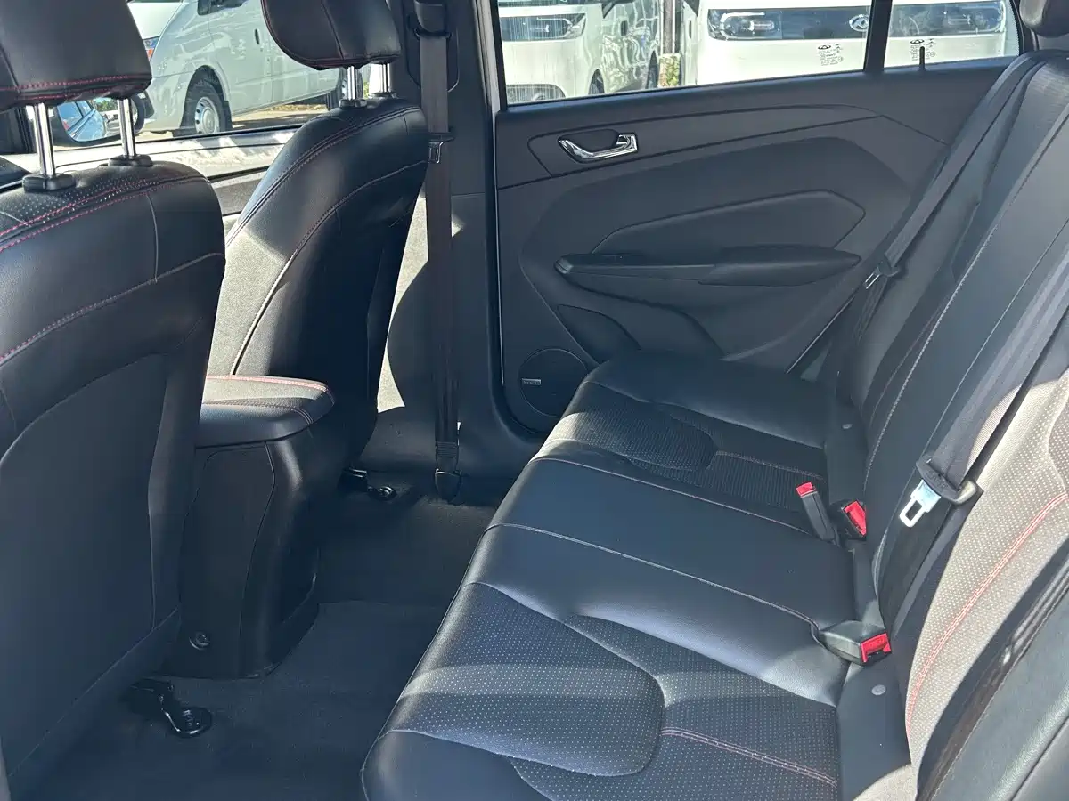 Chery Arrizo 5 2016 2016 1.5L CVT Sharp Leader