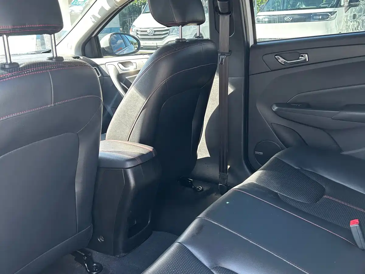 Chery Arrizo 5 2016 2016 1.5L CVT Sharp Leader