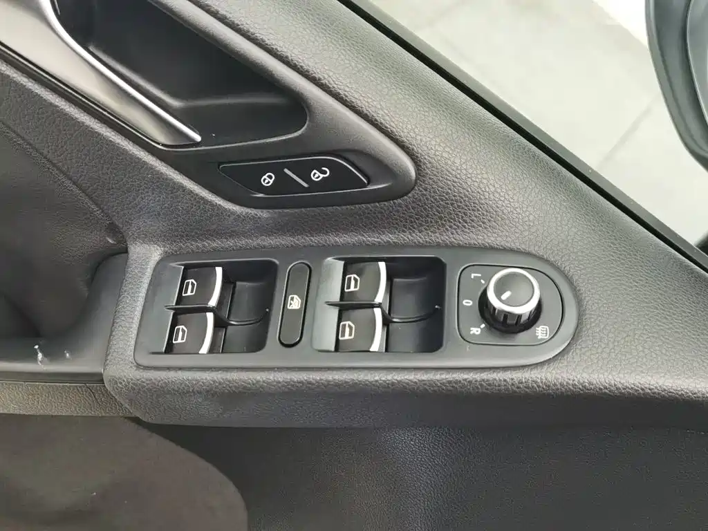 Volkswagen Golf 2011 2011 1.4TSI Auto Luxury