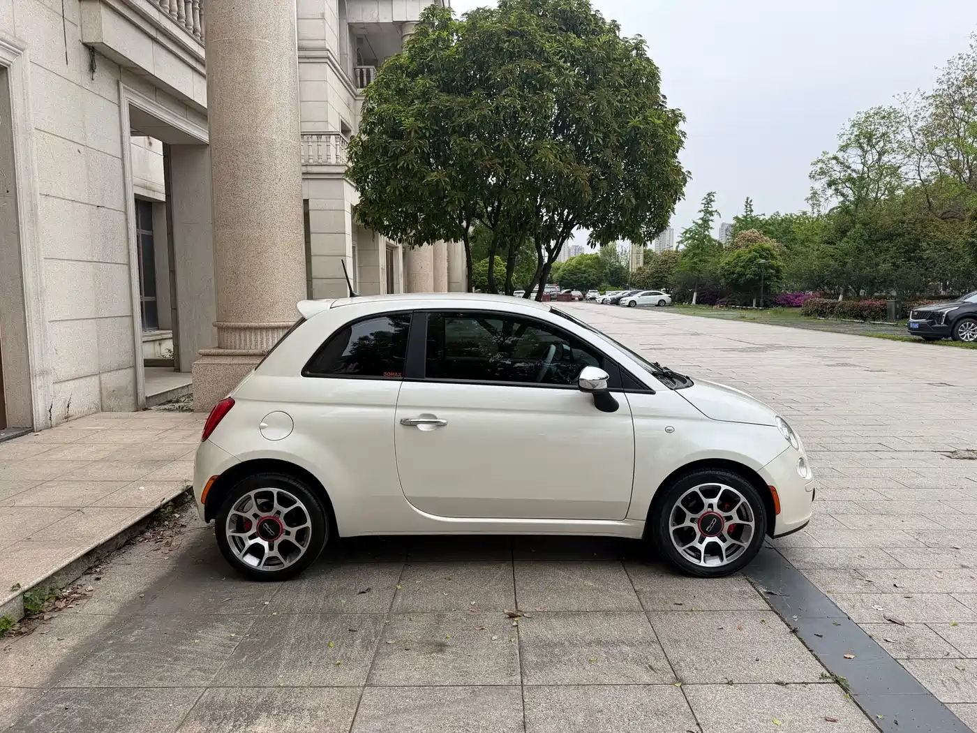 Fiat 500 2011 1.4L Sport Edition фото 7