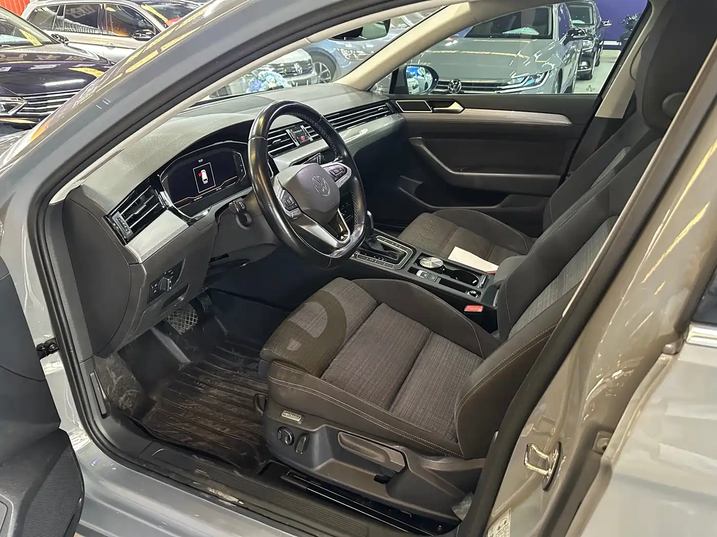 Volkswagen Weilan 2022 2021 2.0T Comfort Edition